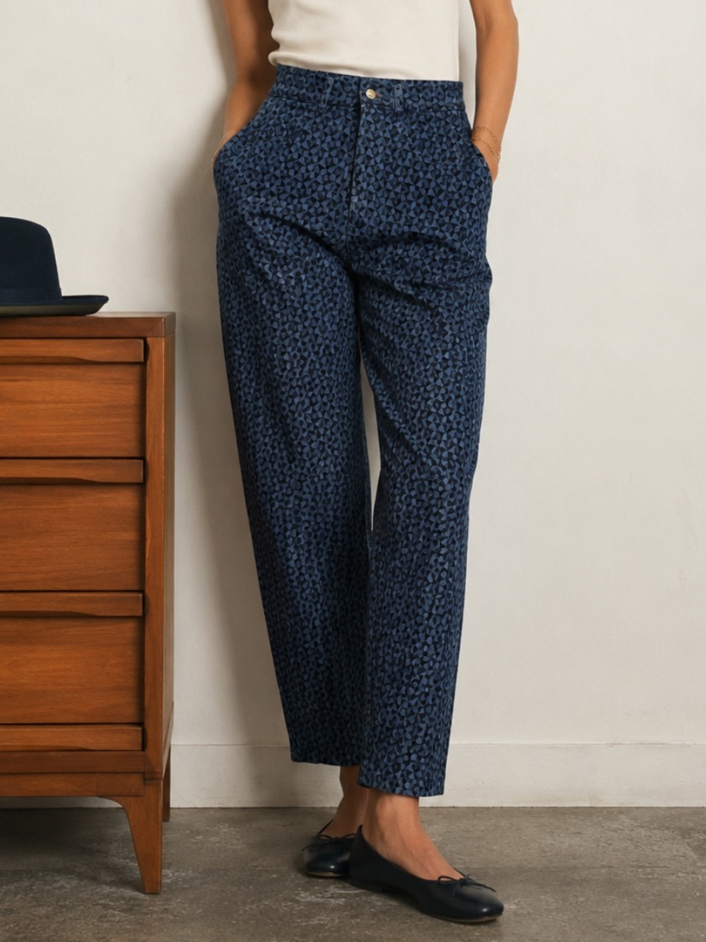 VINTAGE 80’s Emanuelle Corduroys Patterned Super High Waisted Mom Pants Size 25